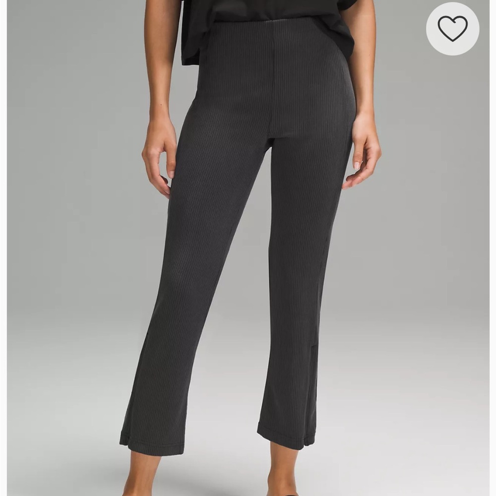Lululemon Ribbed Softstreme Zip-Leg High-Rise Cropped Pant 25" size 0
